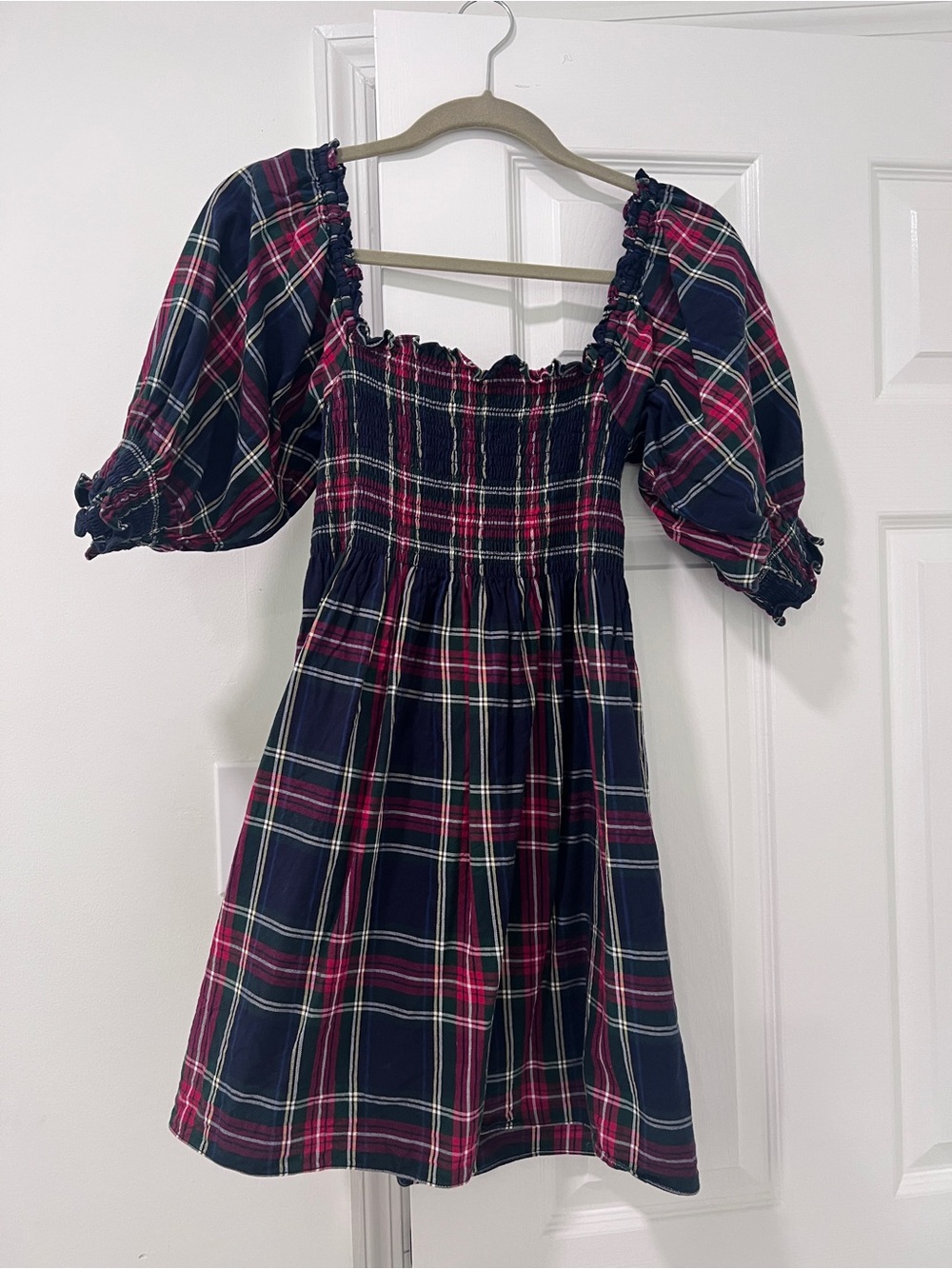 Hill House Athena Plaid Puff-Sleeve Dress